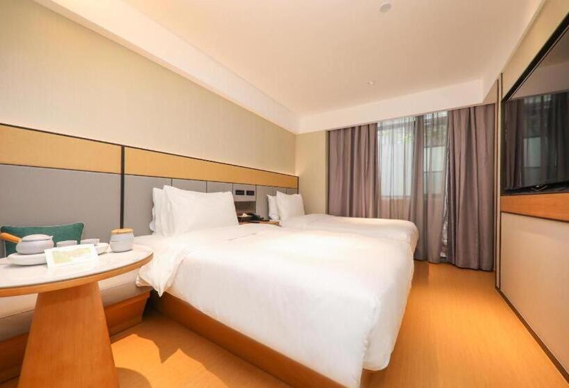 Ji Hotel Shanghai Renming Guangchang Weihai Road