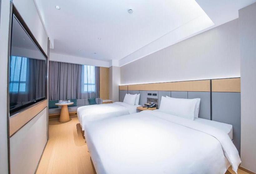 Ji Hotel Shanghai Renming Guangchang Weihai Road