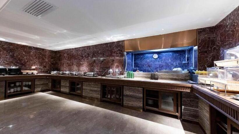 Ji Hotel Shijiazhuang Jianhua City Square