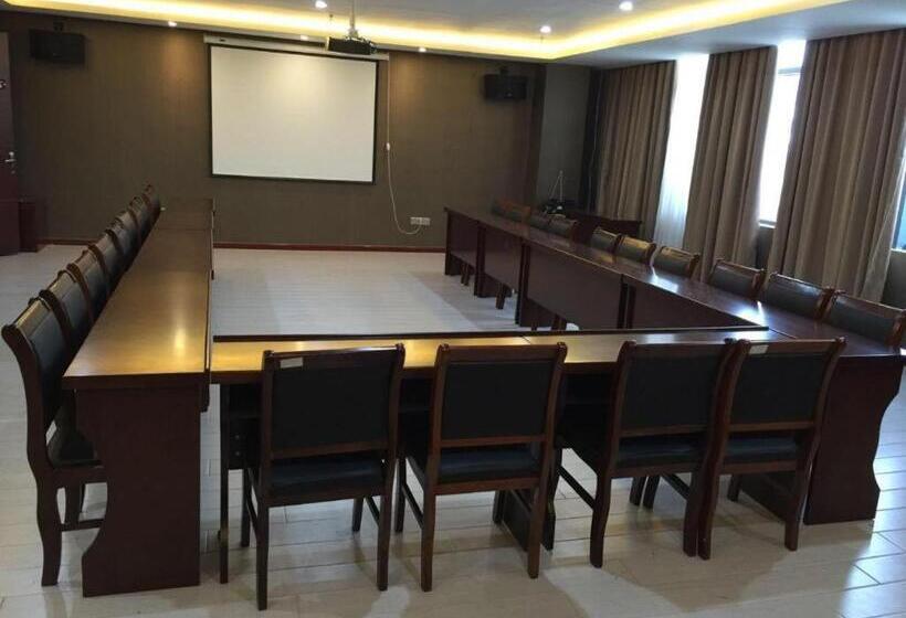 Starway Hotel Lianyungang Suning Plaza