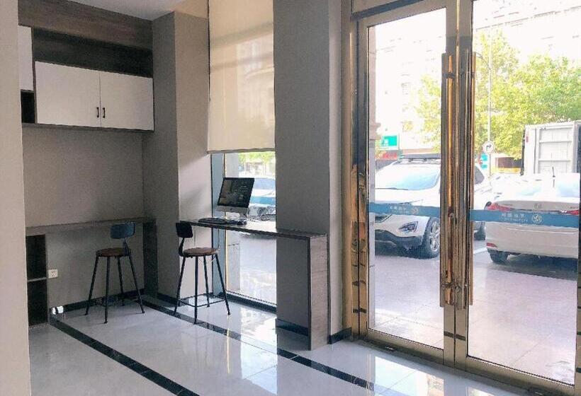 Starway Hotel Lianyungang Suning Plaza