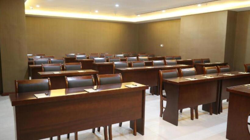 Starway Hotel Lianyungang Suning Plaza