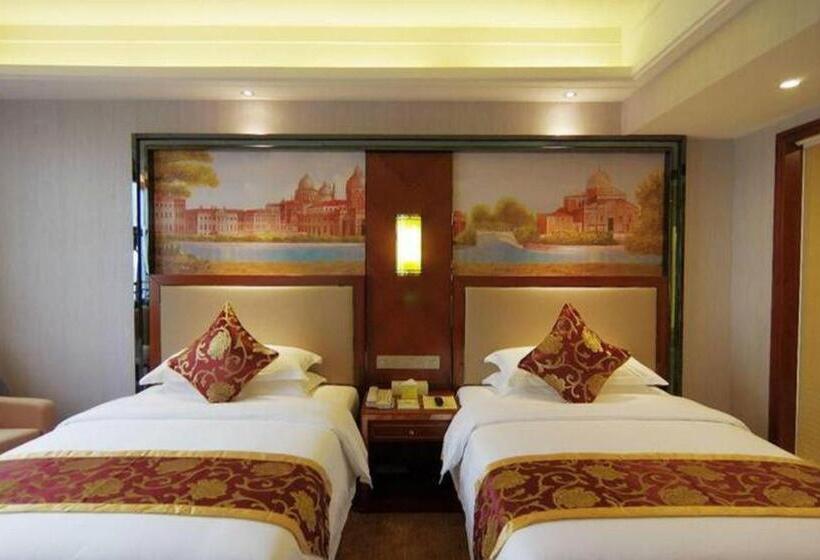 Vienna International Hotel Nanning Railway Station Mingxiu Road Metro Station