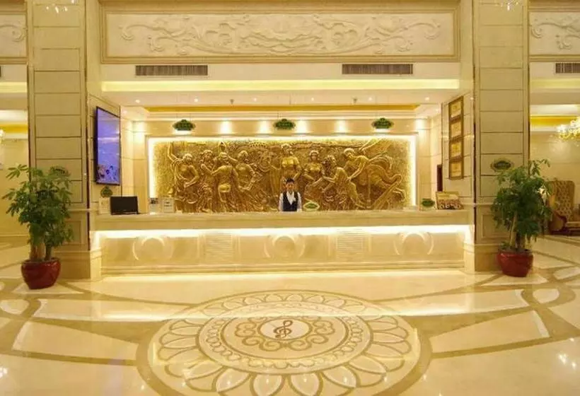 Vienna International Hotel Nanning Railway Station Mingxiu Road Metro Station