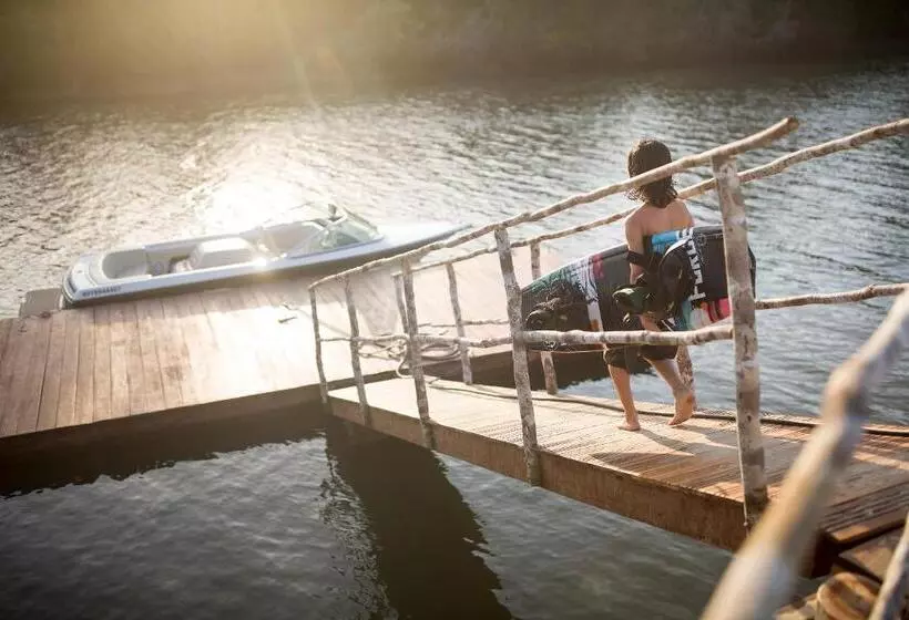 Retkeilymaja Villa Paz   La Villa Group