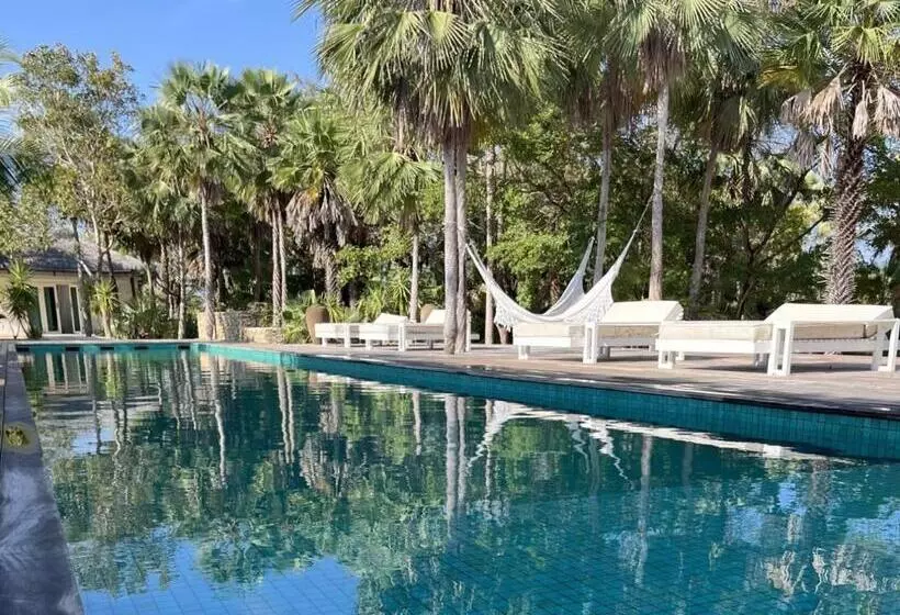 Retkeilymaja Villa Paz   La Villa Group