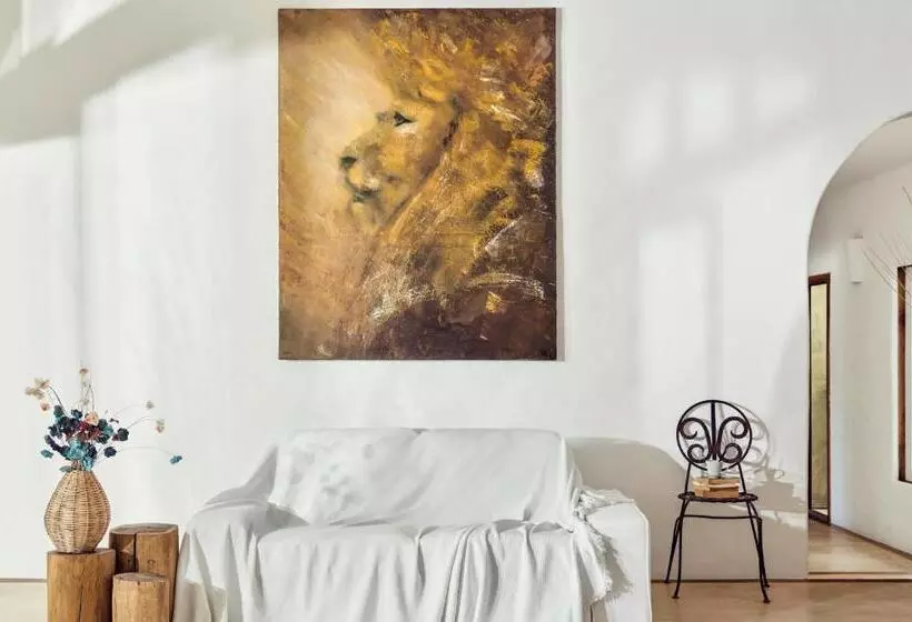 Retkeilymaja Villa Paz   La Villa Group