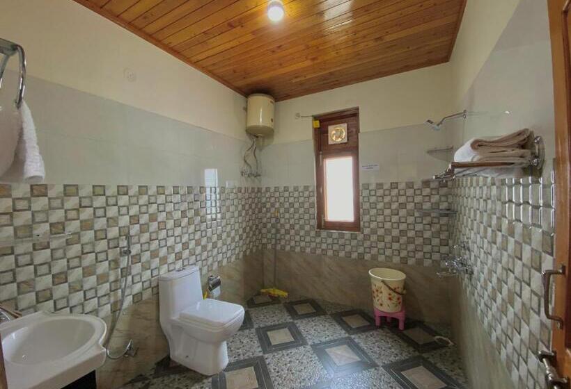 호텔 Aananda Boutique Stays Manali