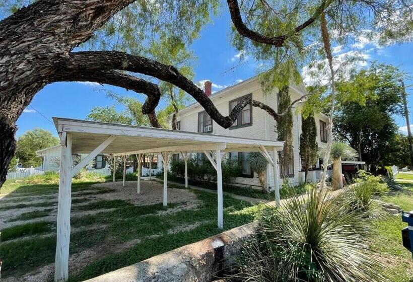 Hotelli Carriage Inn Bandera Suite 2