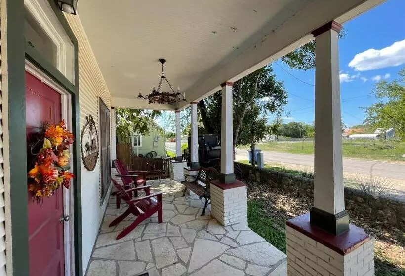 Hotelli Carriage Inn Bandera Suite 2