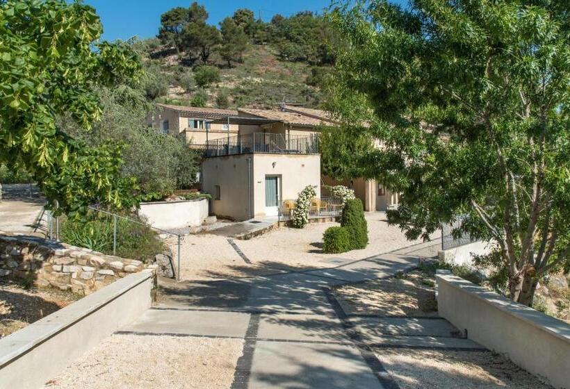 فندق Domaine Saint Julien