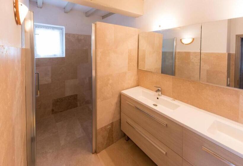 فندق Domaine Saint Julien