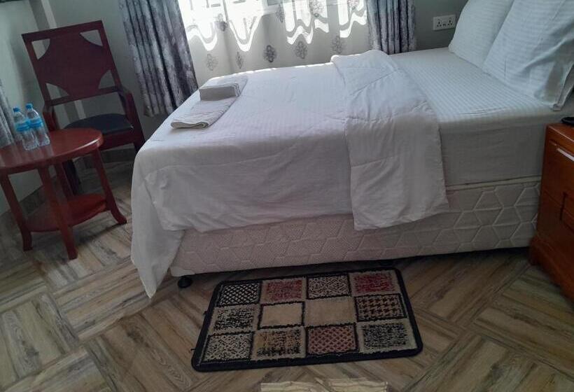 Отель Mbeya Starinn