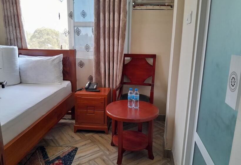 Отель Mbeya Starinn