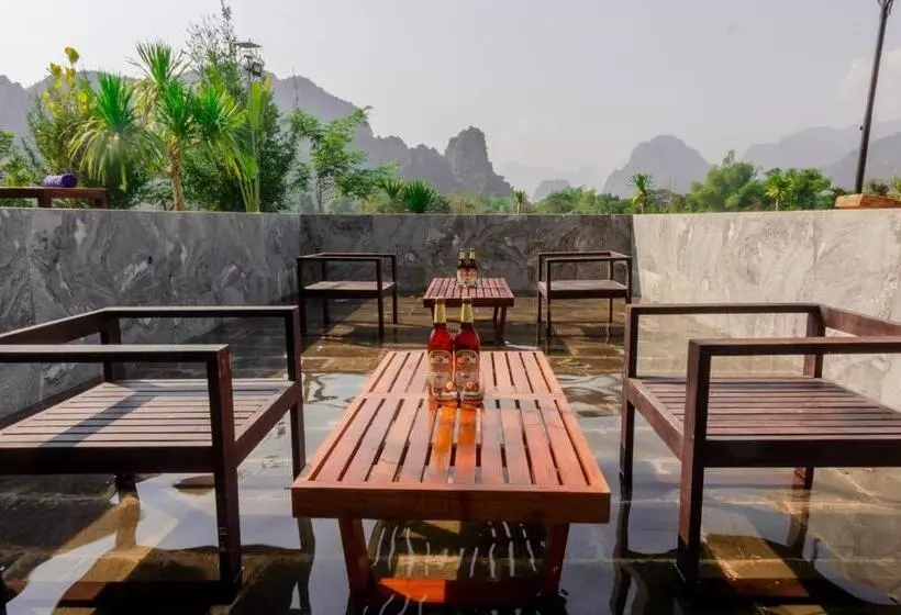 ホテル Lisha Garden Resort