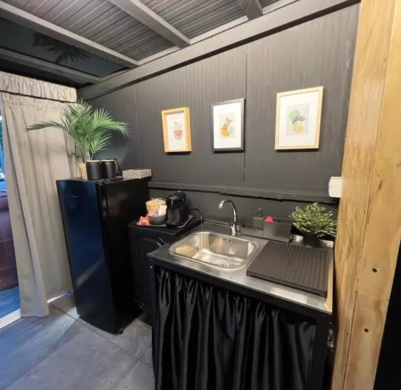 پانسیون Rooftop