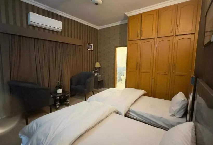 پانسیون Secure Inn
