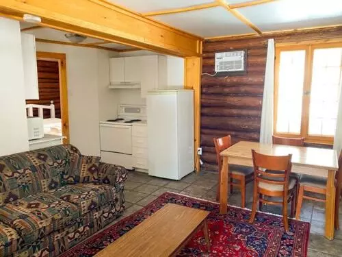 Hostel Chalet Alpine