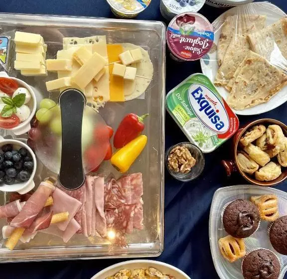 Aamiaismajoitus (B&B) Gäste Suite Bei Familie Abdalla