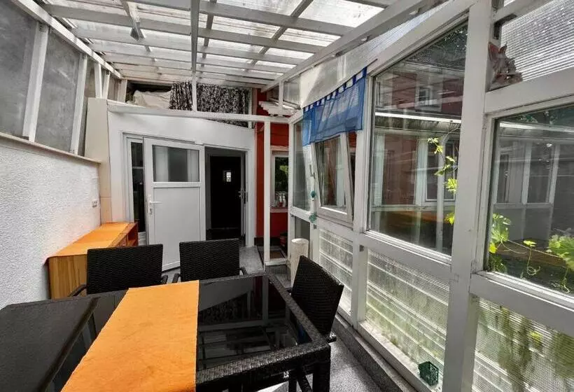 Aamiaismajoitus (B&B) Gäste Suite Bei Familie Abdalla