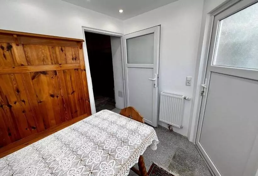 Aamiaismajoitus (B&B) Gäste Suite Bei Familie Abdalla