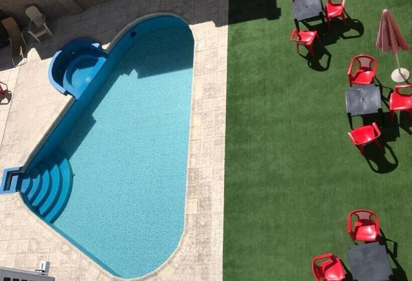 בית מלון כפרי La Toscana