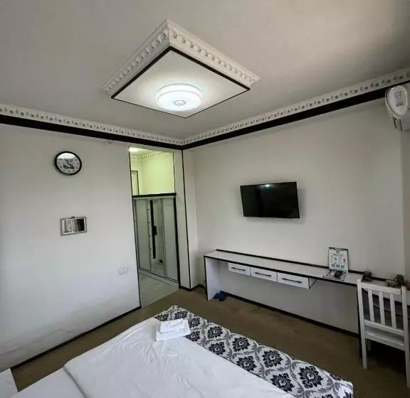 ホテル Qasr