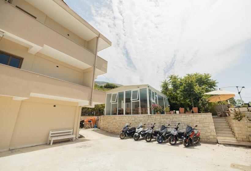 ホテル Voyage Villa