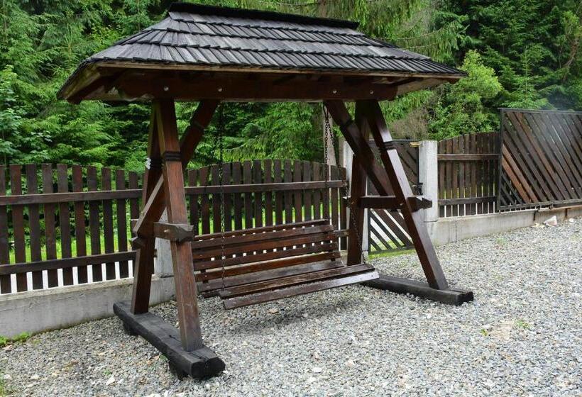 پانسیون Cabana Cascada Cailor