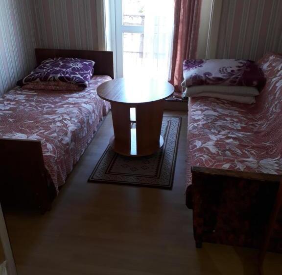 پانسیون Kambarių Nuoma Nuosavame Name Palangos Centre, 550m Iki Jūros