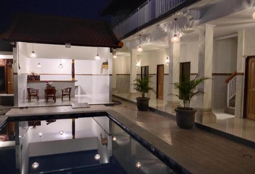 پانسیون Pondok 2900