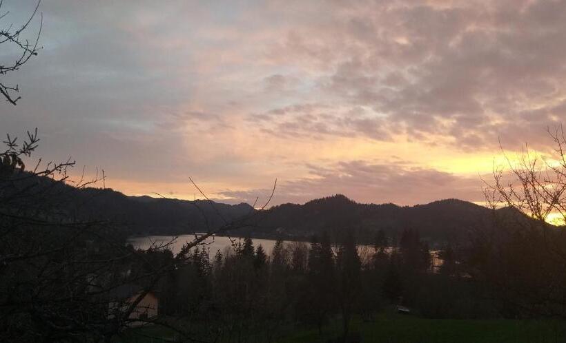 پانسیون Punct Gastronomic Local Camere De Inchiriat