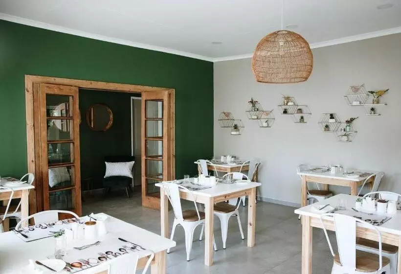 ペンション Terebinte