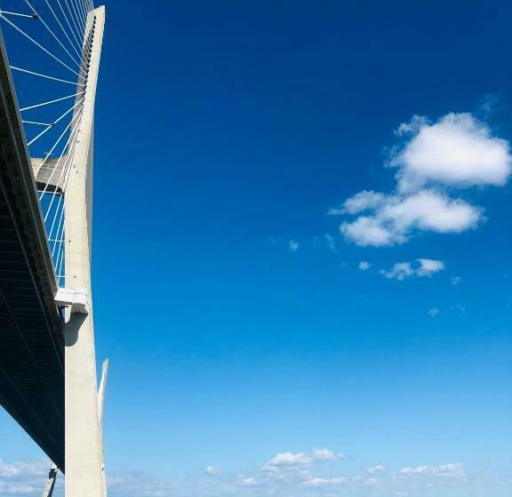 هاستل Asian Everest House