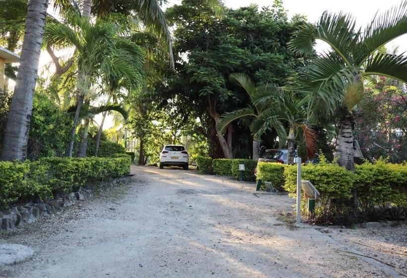 민박 Le Gite Du Bonheur Guest House & Car Rental