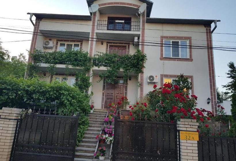 مبيت وإفطار Navigator