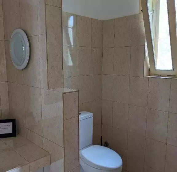 تختخواب و صبحانه Torre Sabina