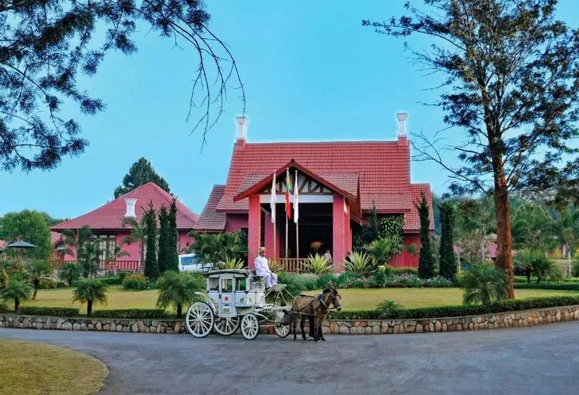 هتل Aureum Palace & Resort