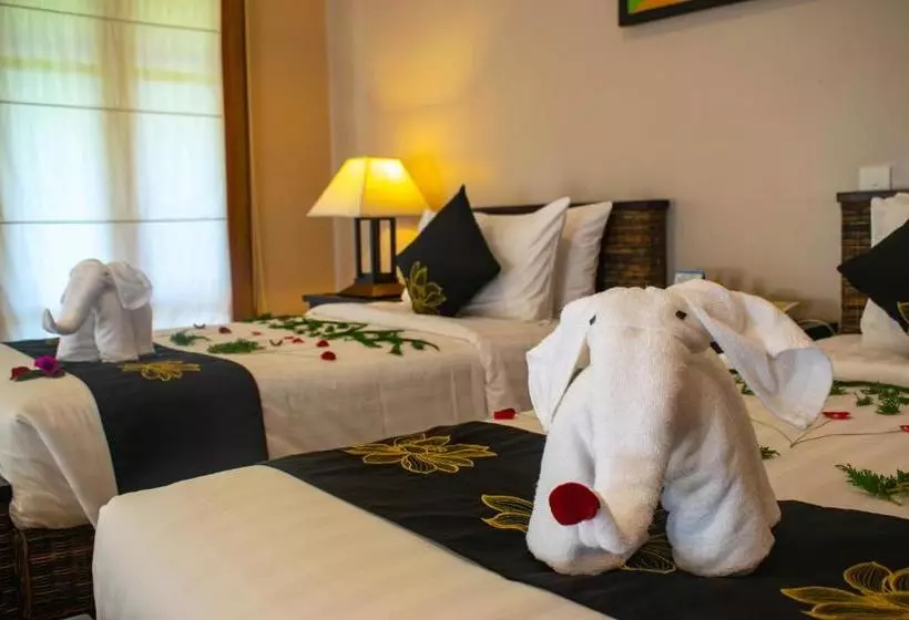 هتل Aureum Palace & Resort