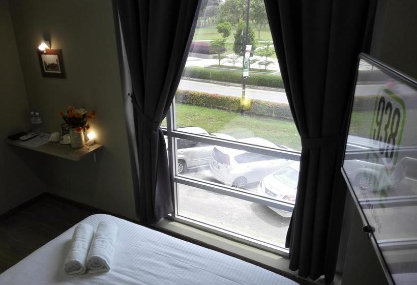 호텔 By The Park Plt