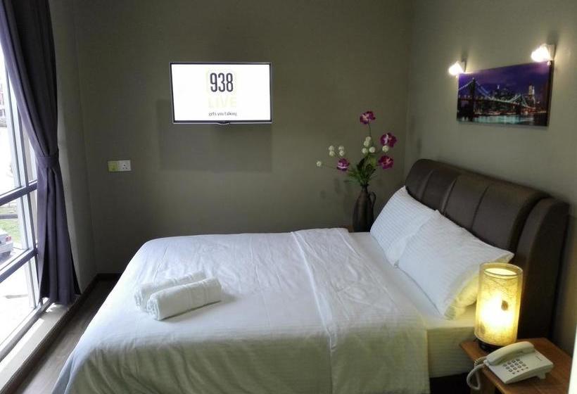 호텔 By The Park Plt