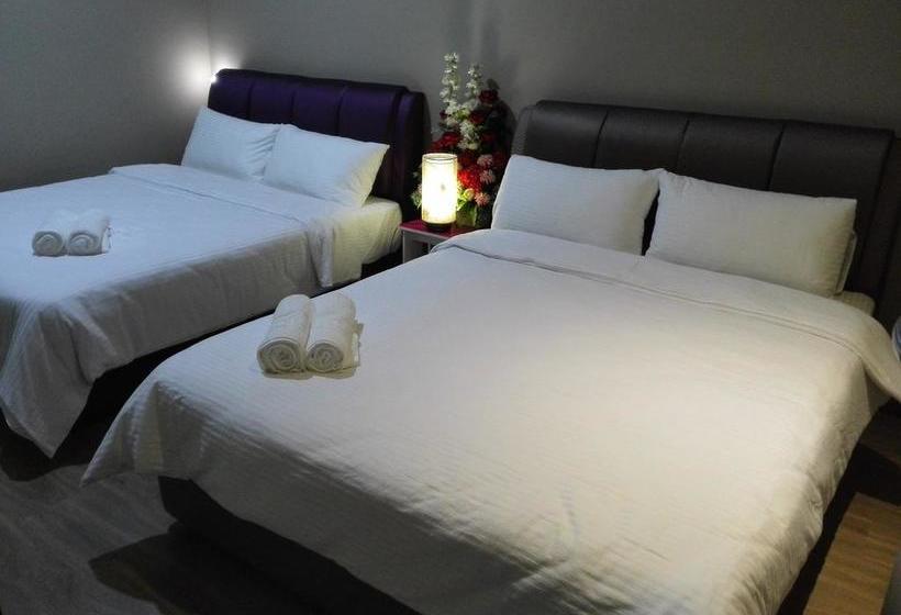 호텔 By The Park Plt