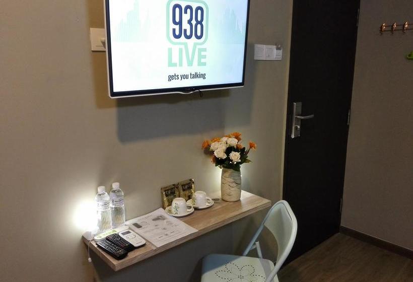 호텔 By The Park Plt