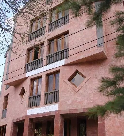 Hôtel Central