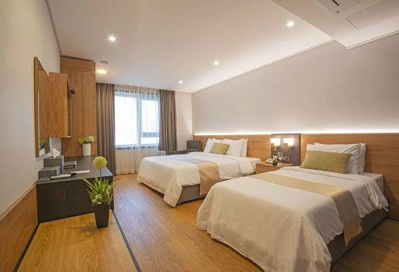 Hotel Embledon