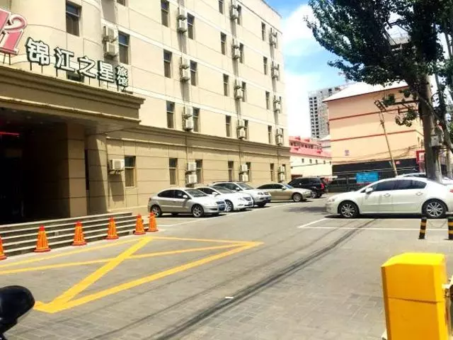 Hotelli Jinjiang Inn Hohhot South Hulun Buir Road