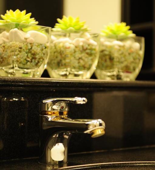 فندق Ponderosa Golf & Country Resort