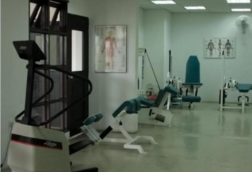 فندق Ponderosa Golf & Country Resort