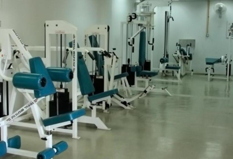 فندق Ponderosa Golf & Country Resort