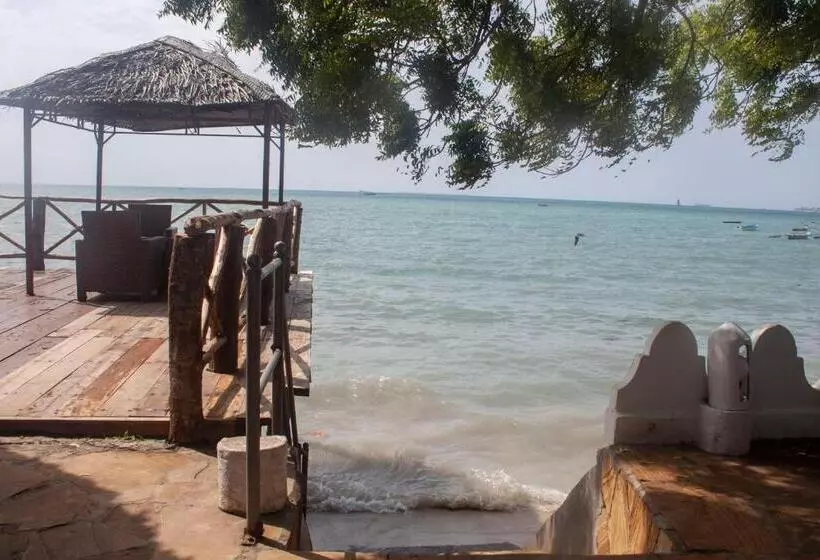 هتل Sea View Beach